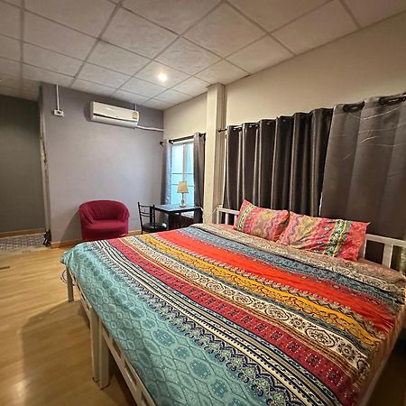 Villa'S Homestay チエンマイ エクステリア 写真