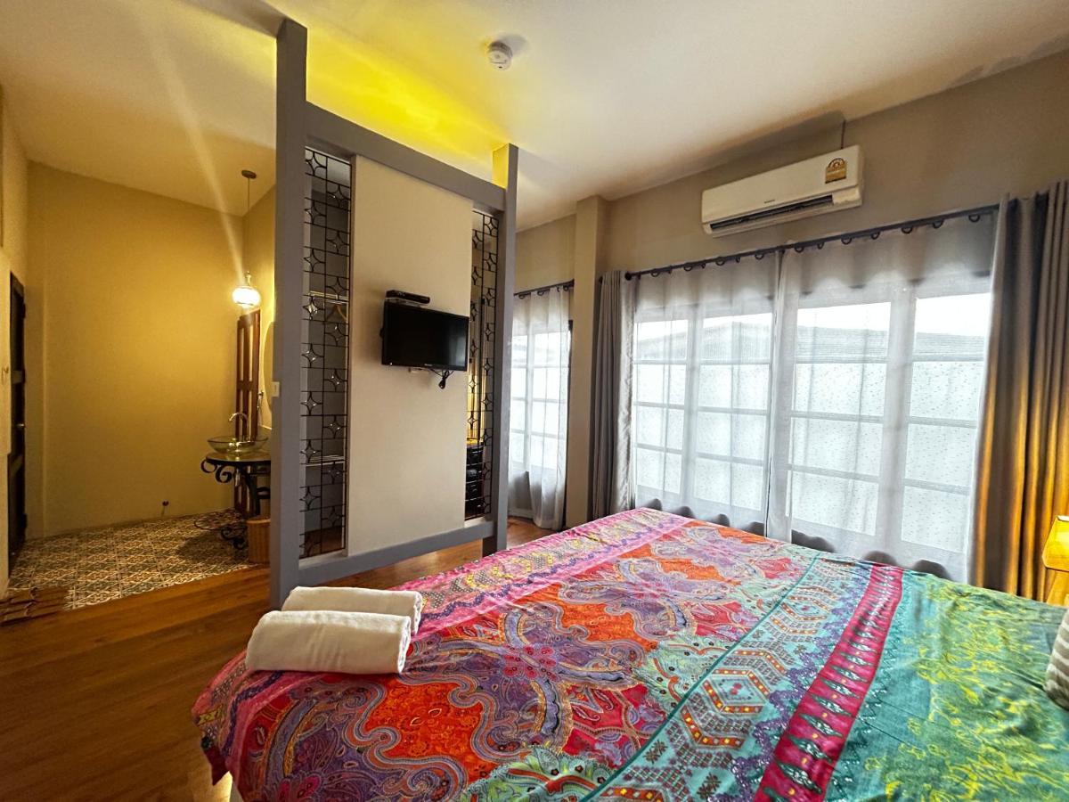 Villa'S Homestay チエンマイ エクステリア 写真