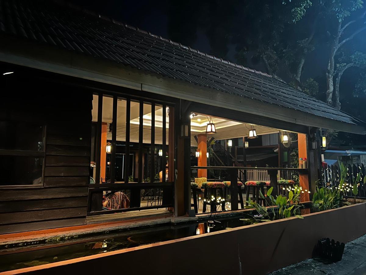 Villa'S Homestay チエンマイ エクステリア 写真