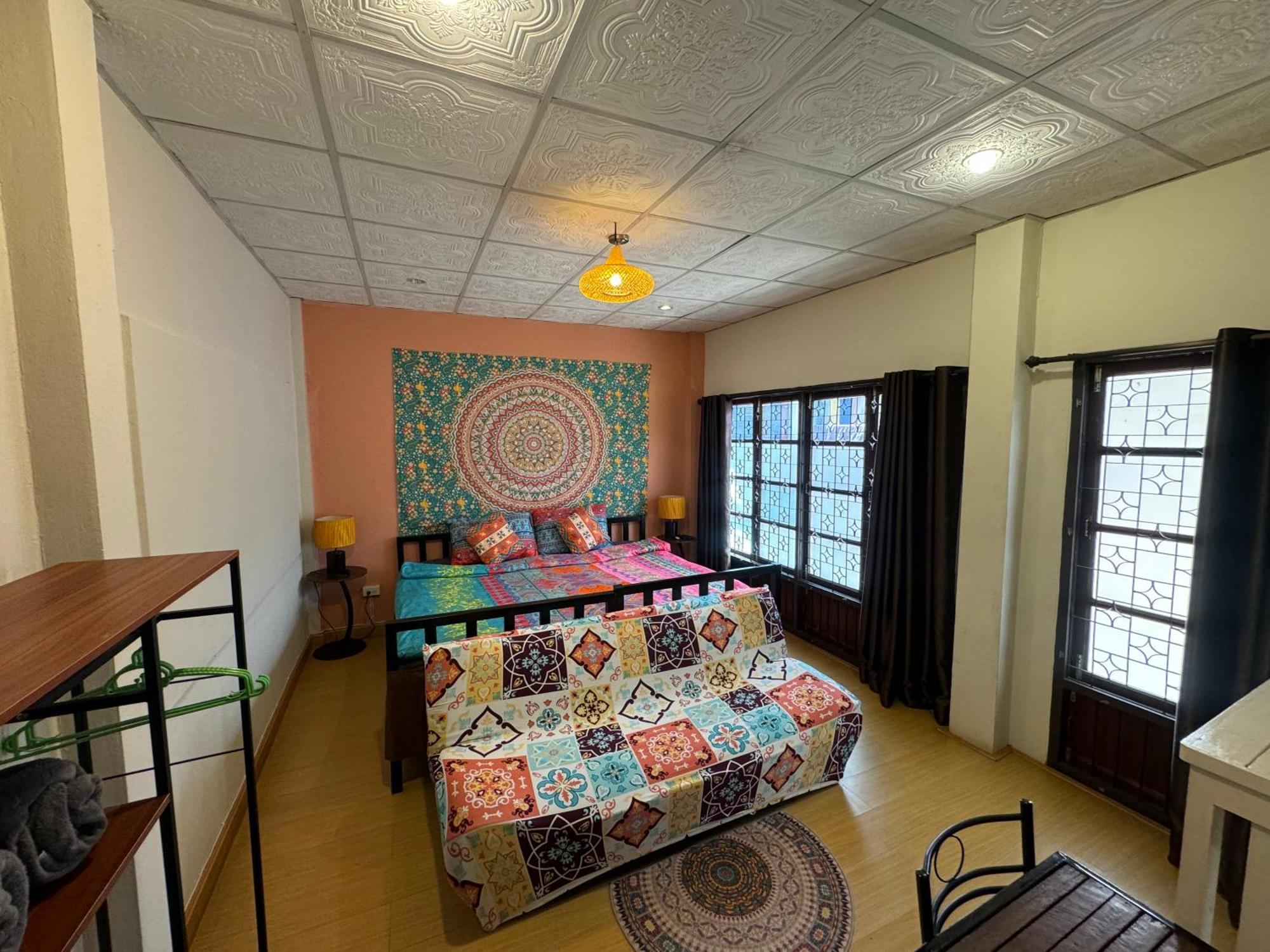 Villa'S Homestay チエンマイ エクステリア 写真