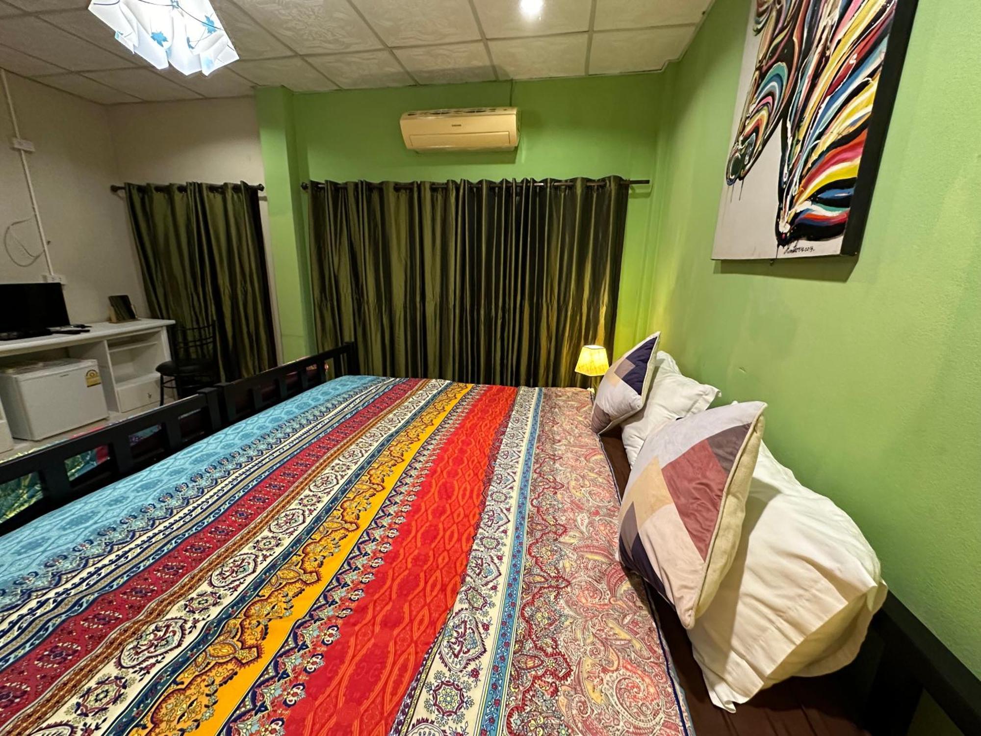 Villa'S Homestay チエンマイ エクステリア 写真