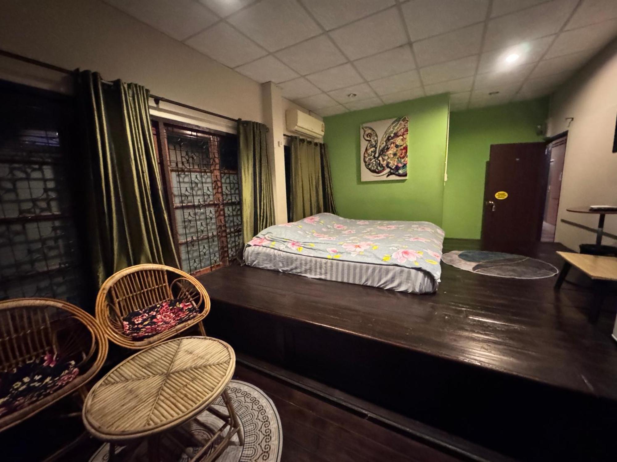 Villa'S Homestay チエンマイ エクステリア 写真